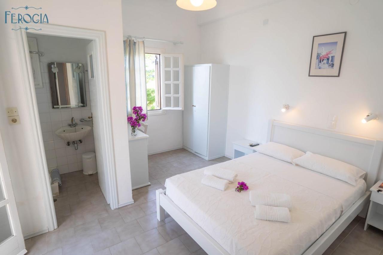 Ferogia Hotel Skyros Exterior photo