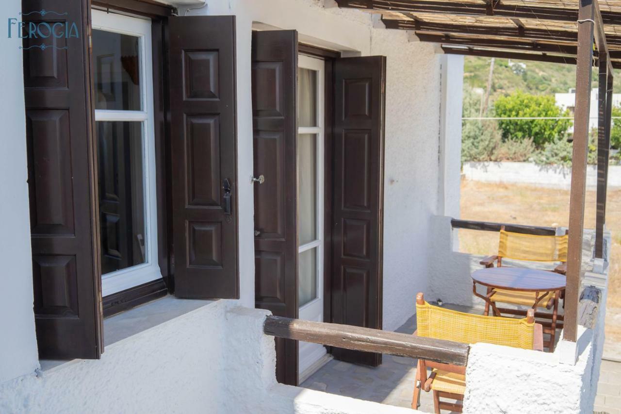 Ferogia Hotel Skyros Exterior photo